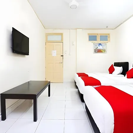 Super Oyo 89640 Hotel Pelangi Marang Luaran gambar