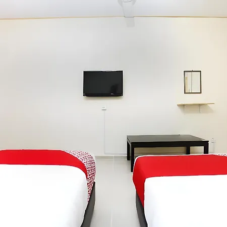 Super Oyo 89640 Hotel Pelangi Marang Luaran gambar