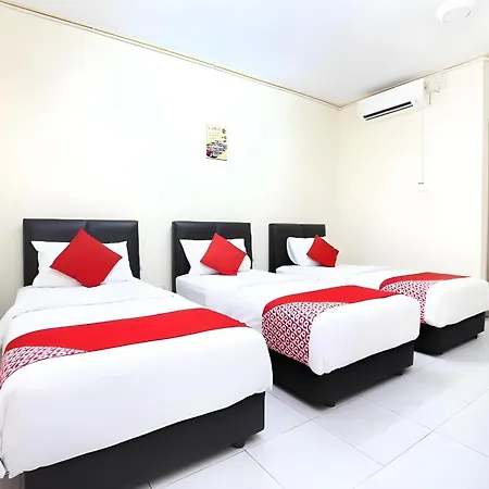 Super Oyo 89640 Hotel Pelangi Marang Luaran gambar