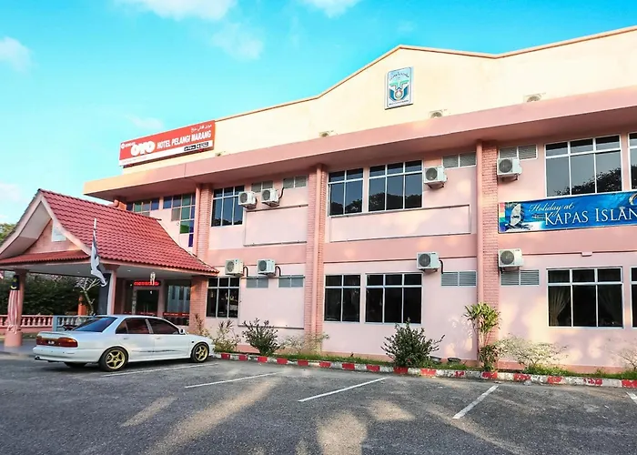 Super Oyo 89640 Hotel Pelangi Marang