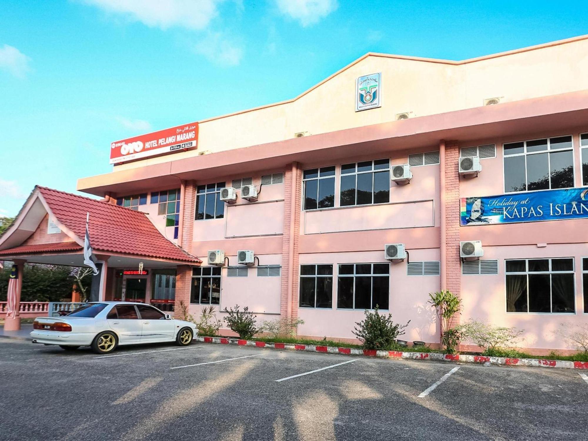 Super Oyo 89640 Pelangi Hotel Marang